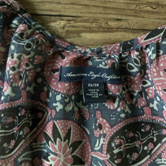 American Eagle sheer peasant top with boho feather print - Picture 3 of 6